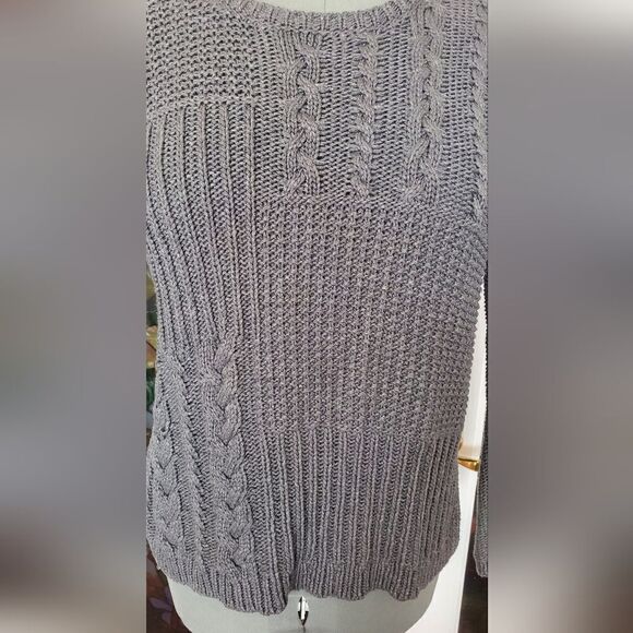 Abercrombie & Fitch - Cable Knit Sweater - Size S - Picture 5 of 7